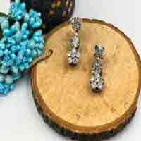 Garnet Calendula Earrings